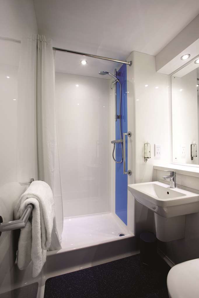 Travelodge Edinburgh Dreghorn Bilik gambar
